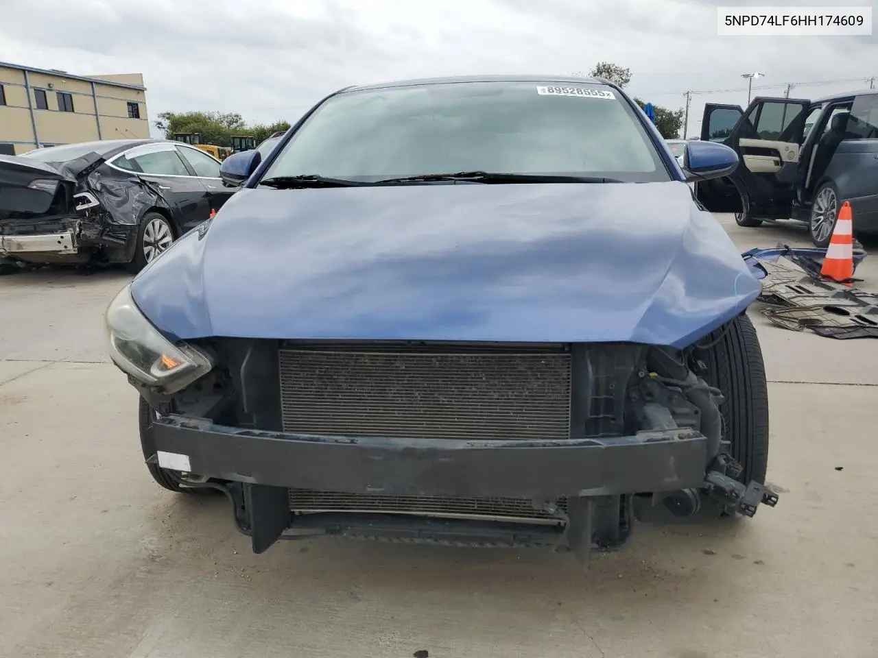 5NPD74LF6HH174609 2017 Hyundai Elantra Se