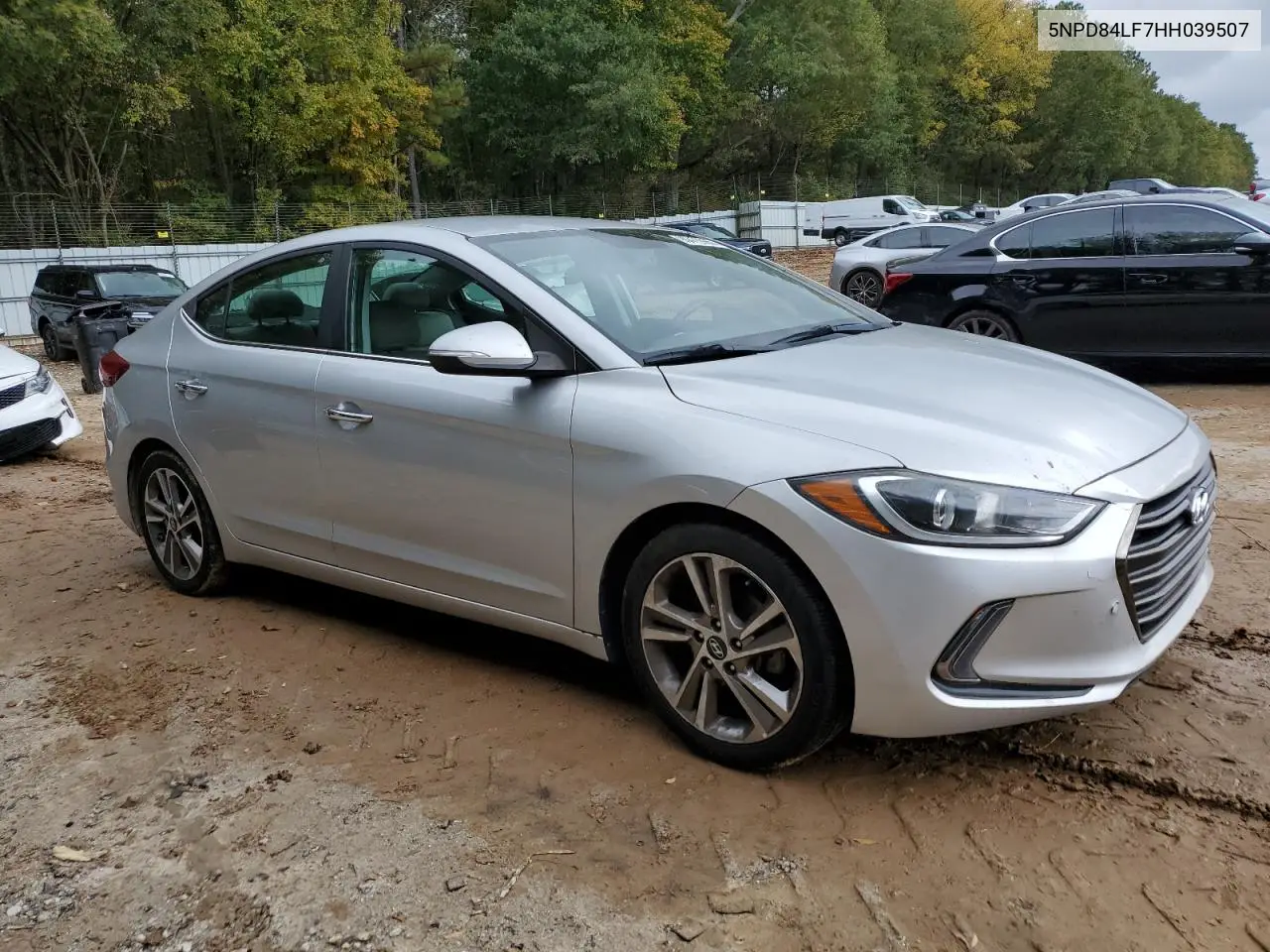 5NPD84LF7HH039507 2017 Hyundai Elantra Se
