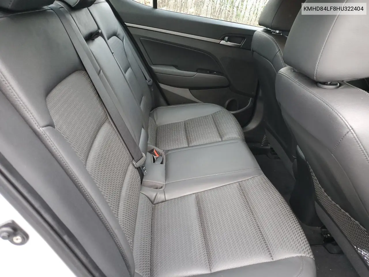KMHD84LF8HU322404 2017 Hyundai Elantra Se