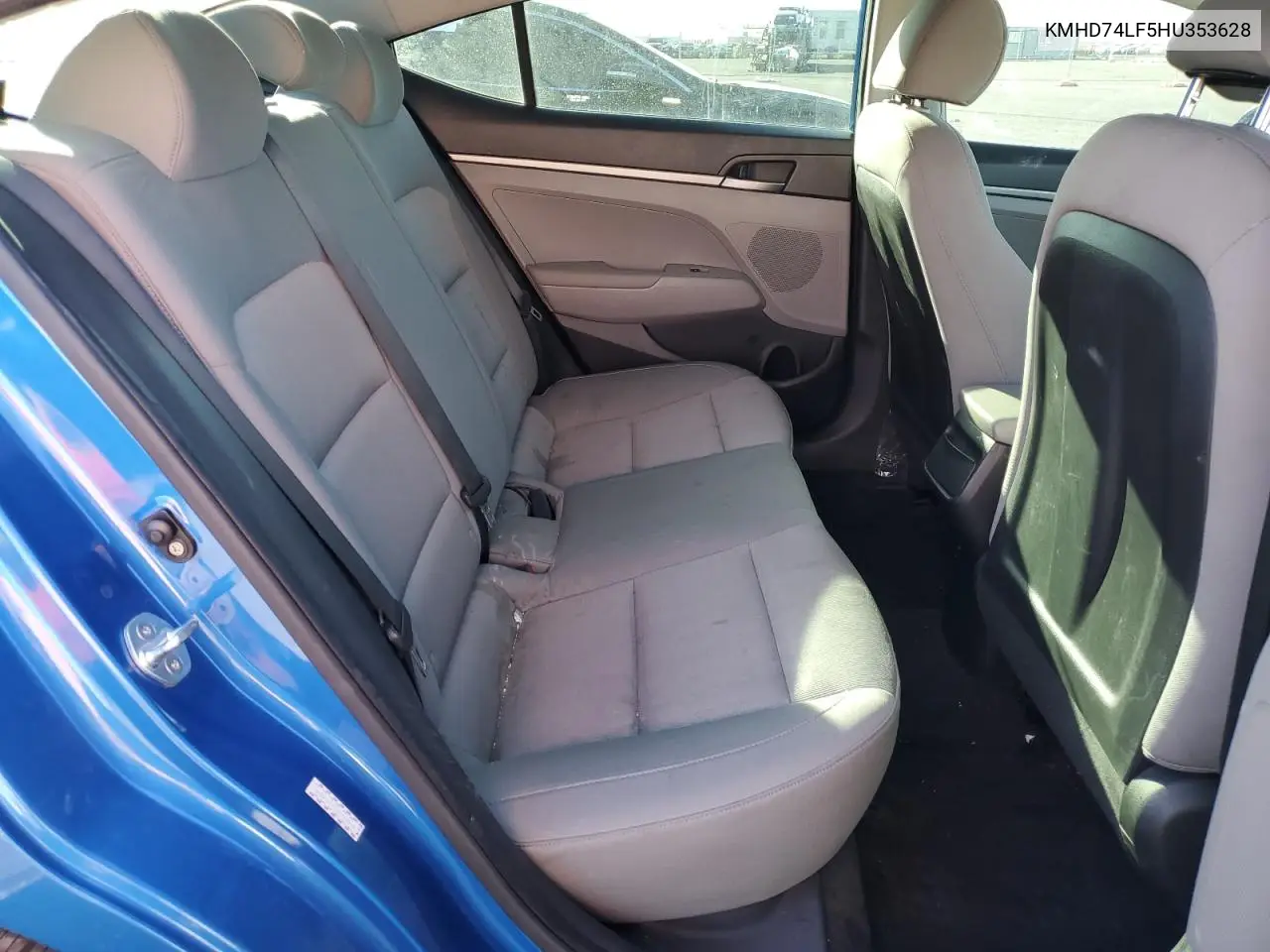 KMHD74LF5HU353628 2017 Hyundai Elantra Se
