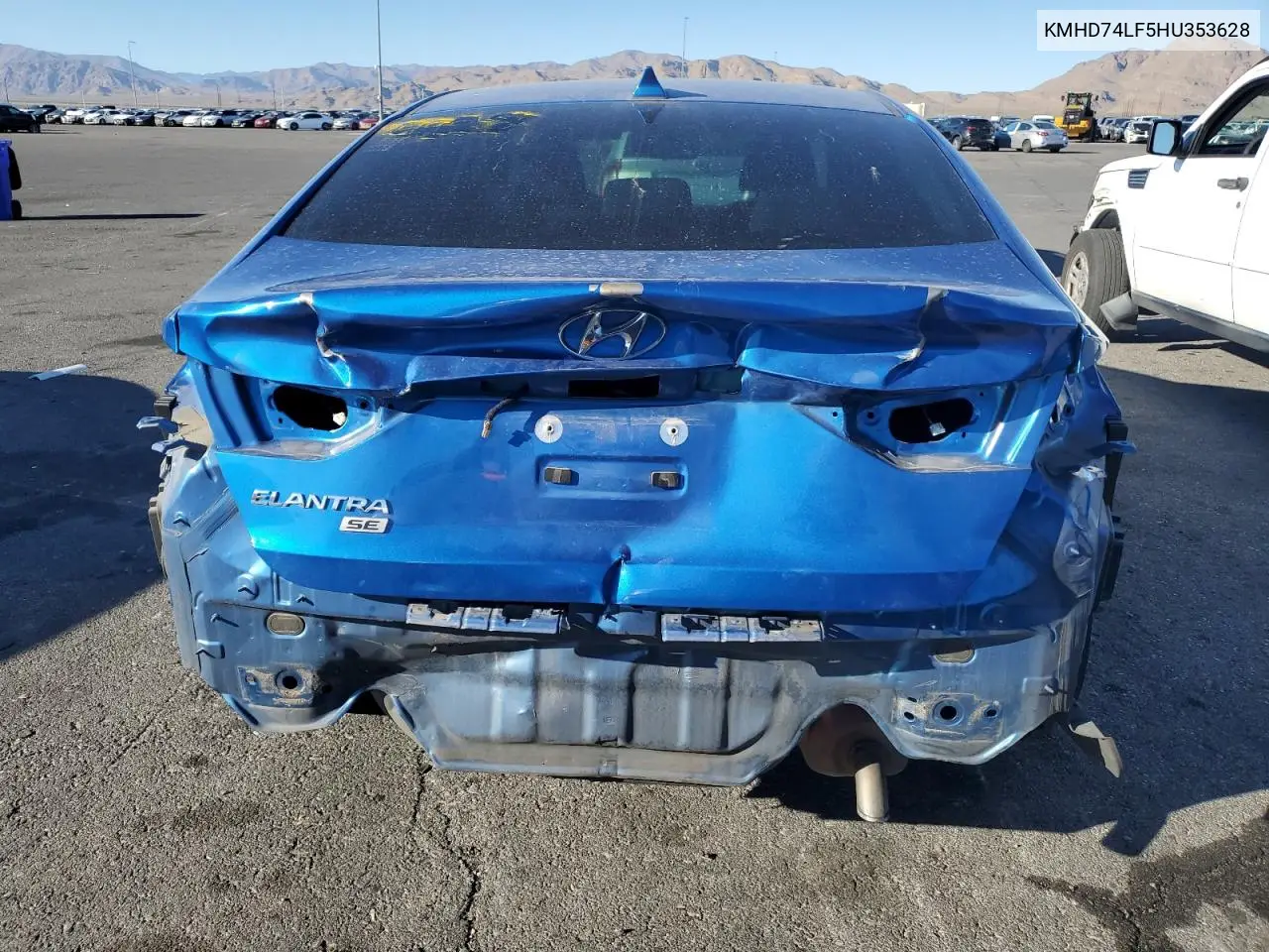 KMHD74LF5HU353628 2017 Hyundai Elantra Se
