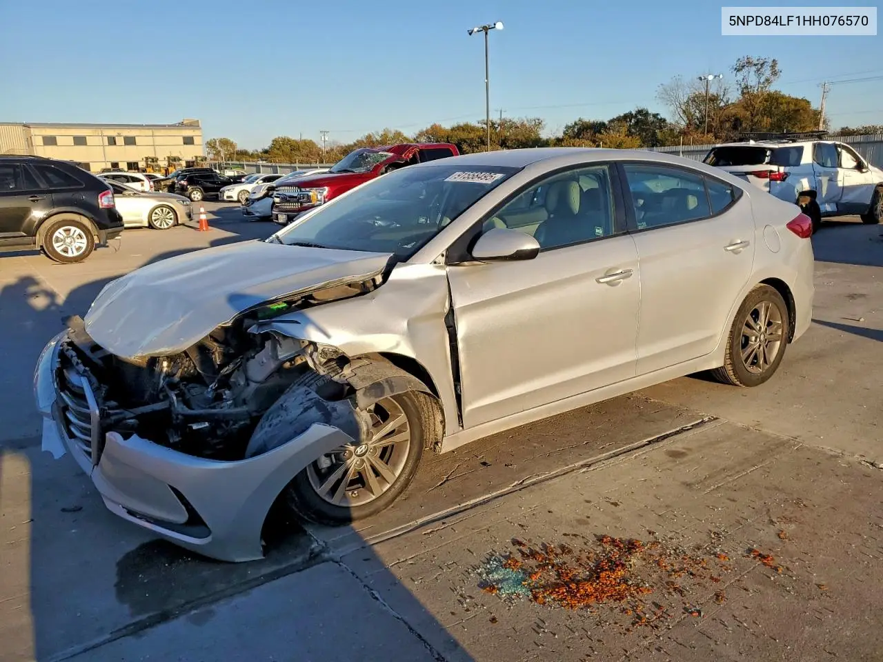 5NPD84LF1HH076570 2017 Hyundai Elantra Se