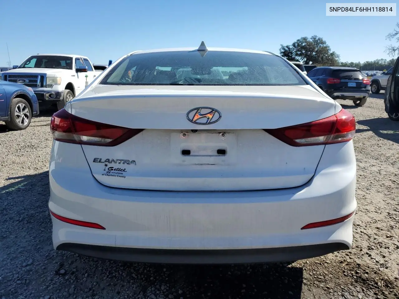 5NPD84LF6HH118814 2017 Hyundai Elantra Se