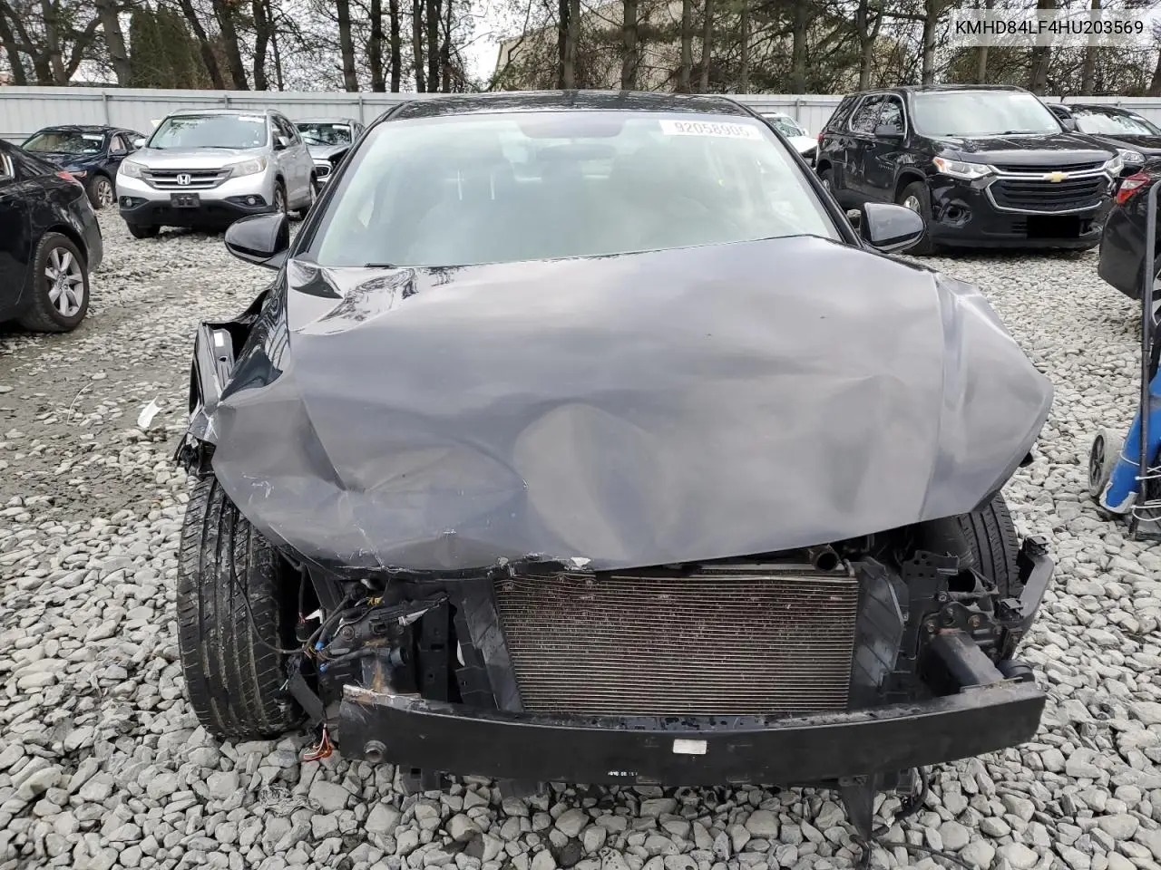 KMHD84LF4HU203569 2017 Hyundai Elantra Se