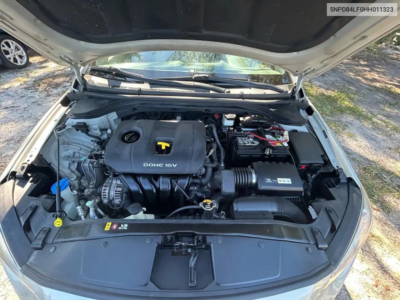 5NPD84LF0HH011323 2017 Hyundai Elantra Se