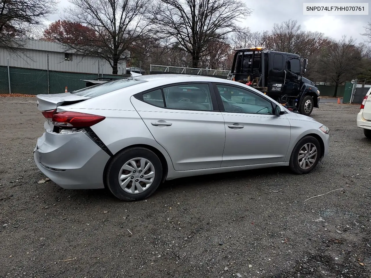 5NPD74LF7HH070761 2017 Hyundai Elantra Se