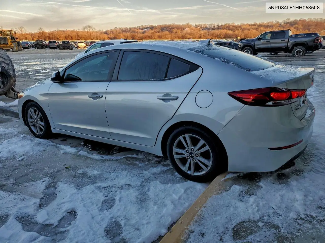 5NPD84LF1HH063608 2017 Hyundai Elantra Se