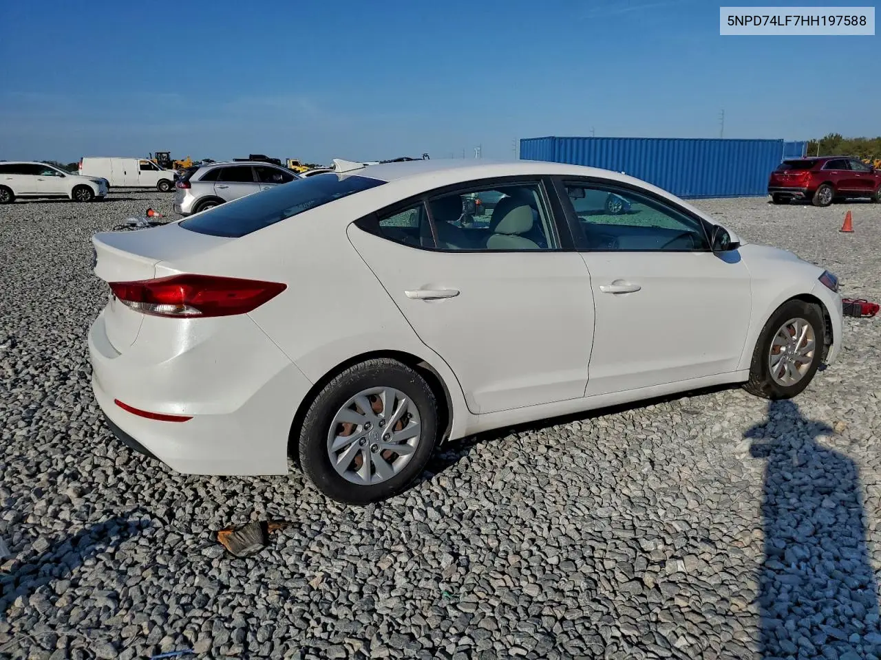 5NPD74LF7HH197588 2017 Hyundai Elantra Se