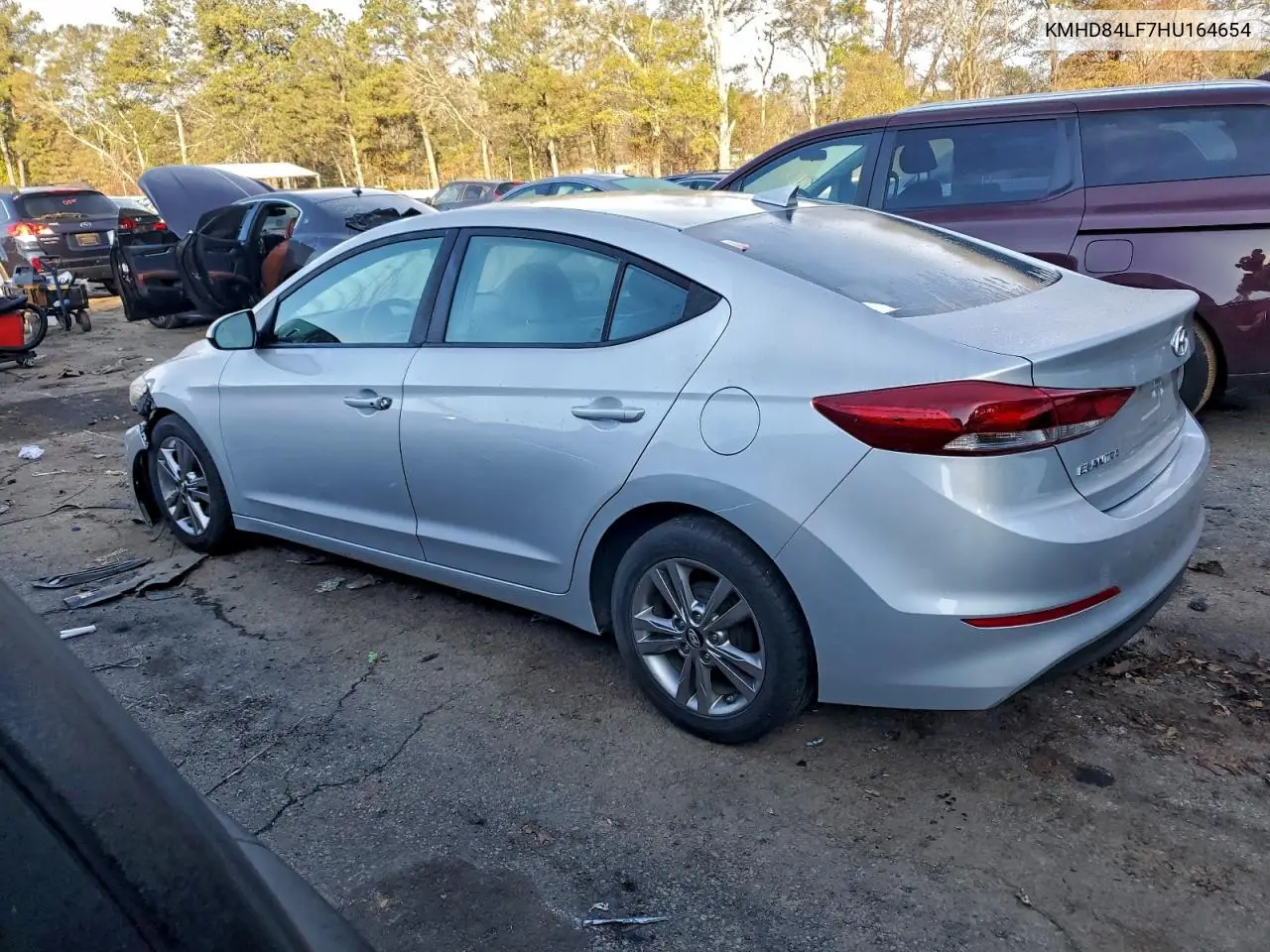 KMHD84LF7HU164654 2017 Hyundai Elantra Se