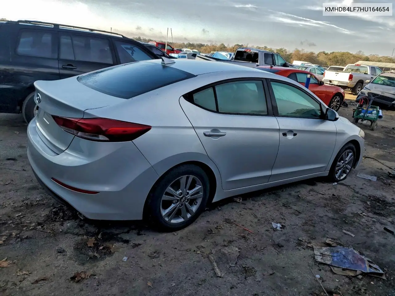 KMHD84LF7HU164654 2017 Hyundai Elantra Se