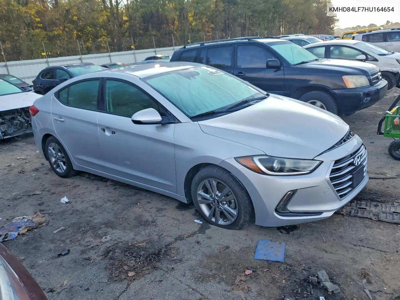 KMHD84LF7HU164654 2017 Hyundai Elantra Se