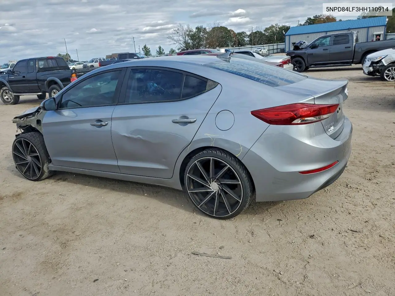 5NPD84LF3HH110914 2017 Hyundai Elantra Se