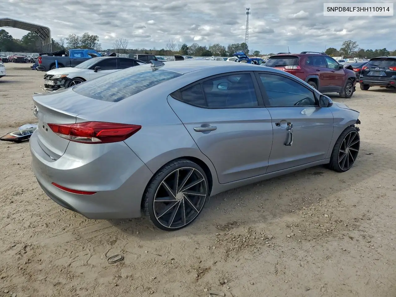 5NPD84LF3HH110914 2017 Hyundai Elantra Se