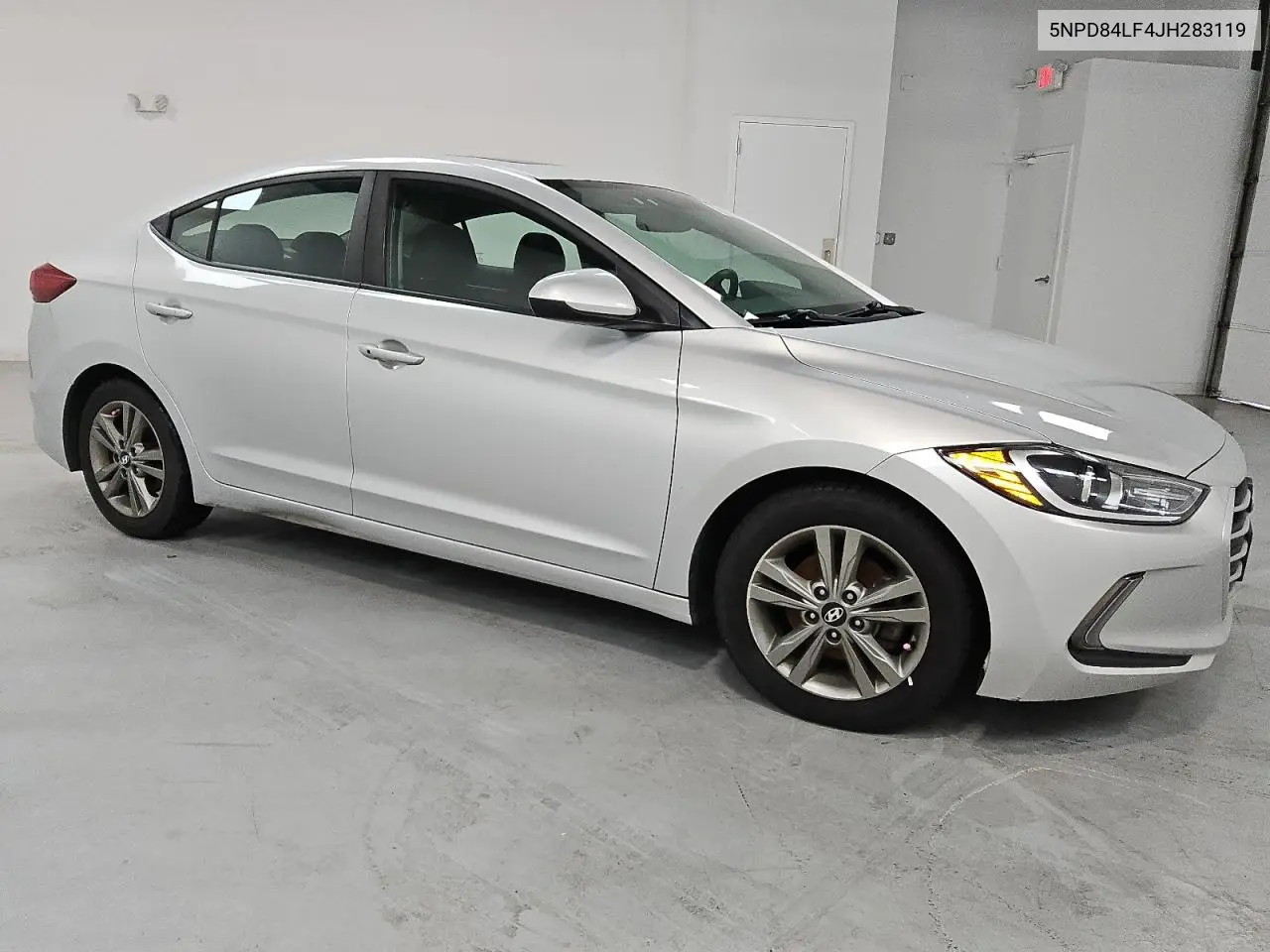 5NPD84LF4JH283119 2018 Hyundai Elantra Sel