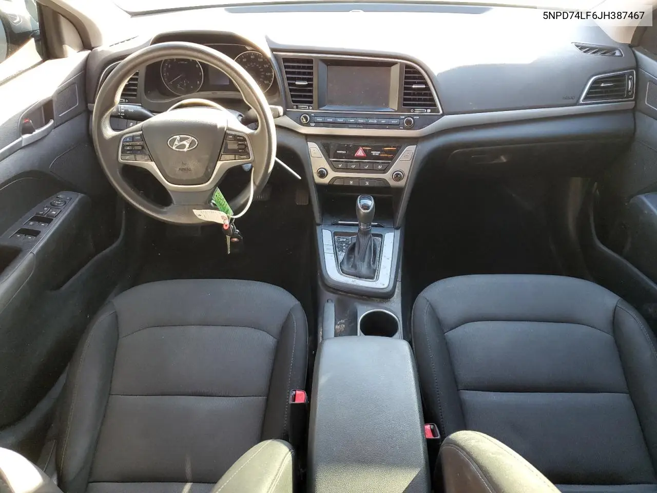 5NPD74LF6JH387467 2018 Hyundai Elantra Se