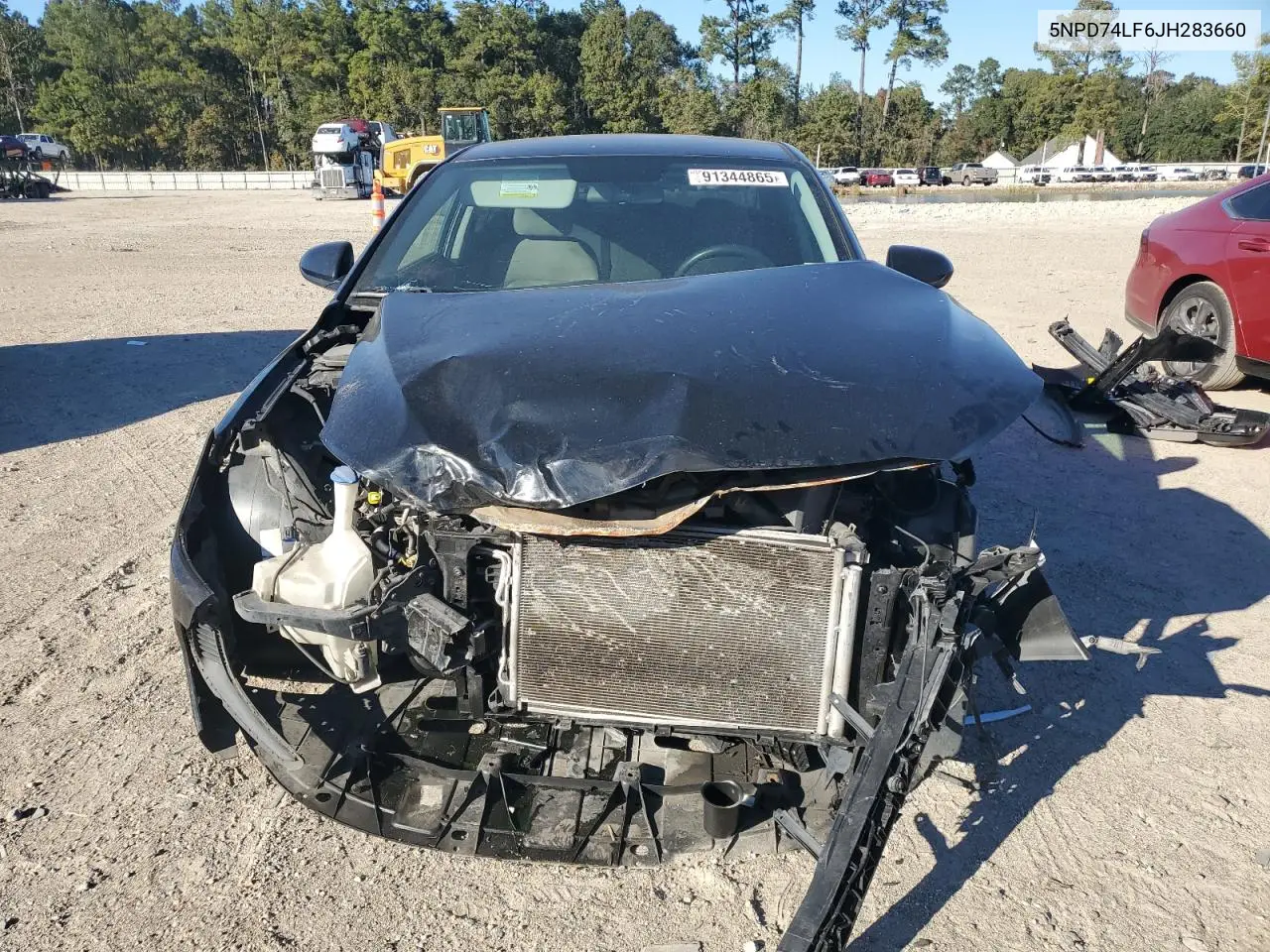 5NPD74LF6JH283660 2018 Hyundai Elantra Se