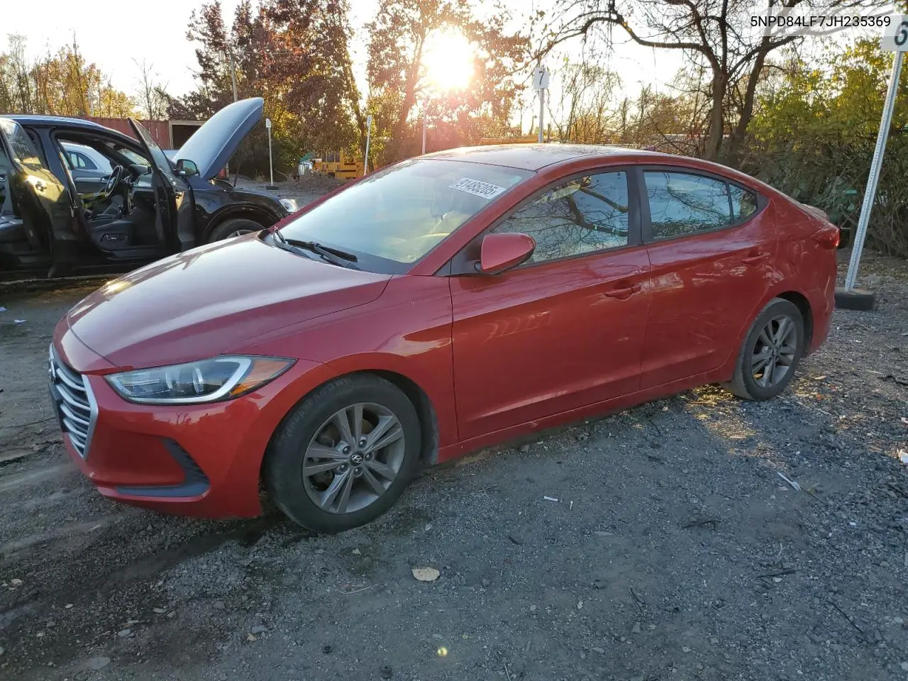 5NPD84LF7JH235369 2018 Hyundai Elantra