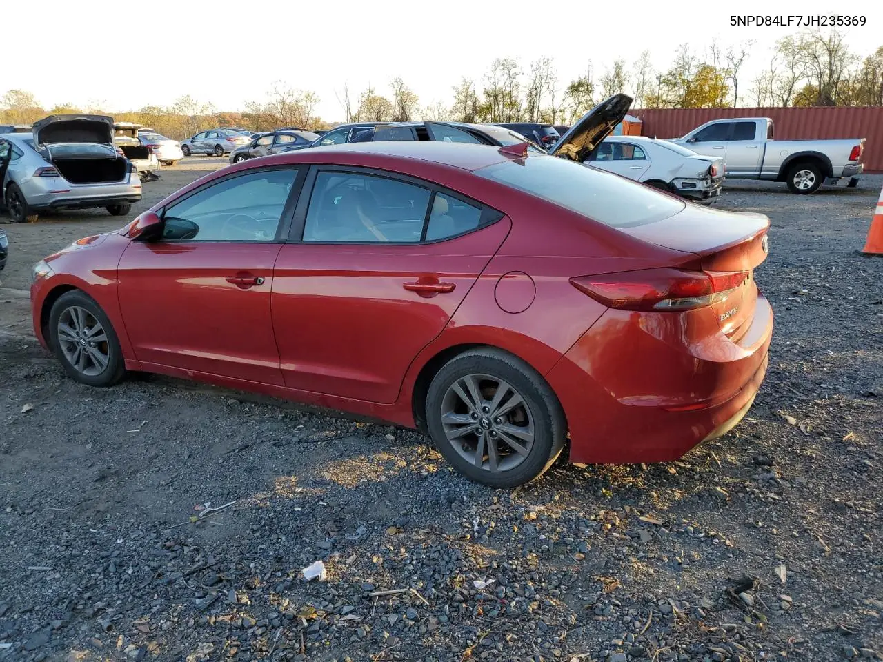5NPD84LF7JH235369 2018 Hyundai Elantra