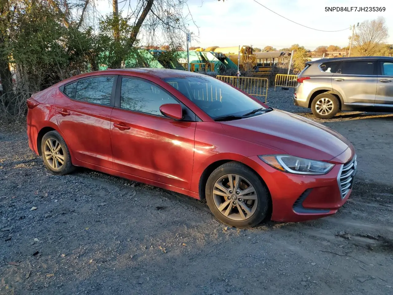 5NPD84LF7JH235369 2018 Hyundai Elantra