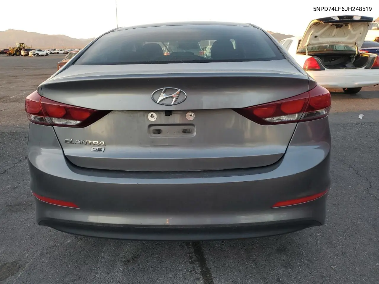 5NPD74LF6JH248519 2018 Hyundai Elantra Se