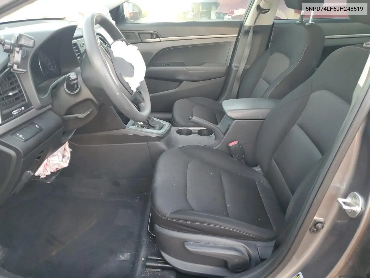 5NPD74LF6JH248519 2018 Hyundai Elantra Se