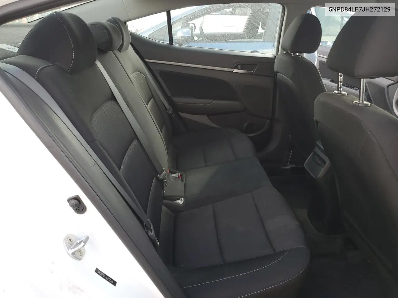 5NPD84LF7JH272129 2018 Hyundai Elantra Sel
