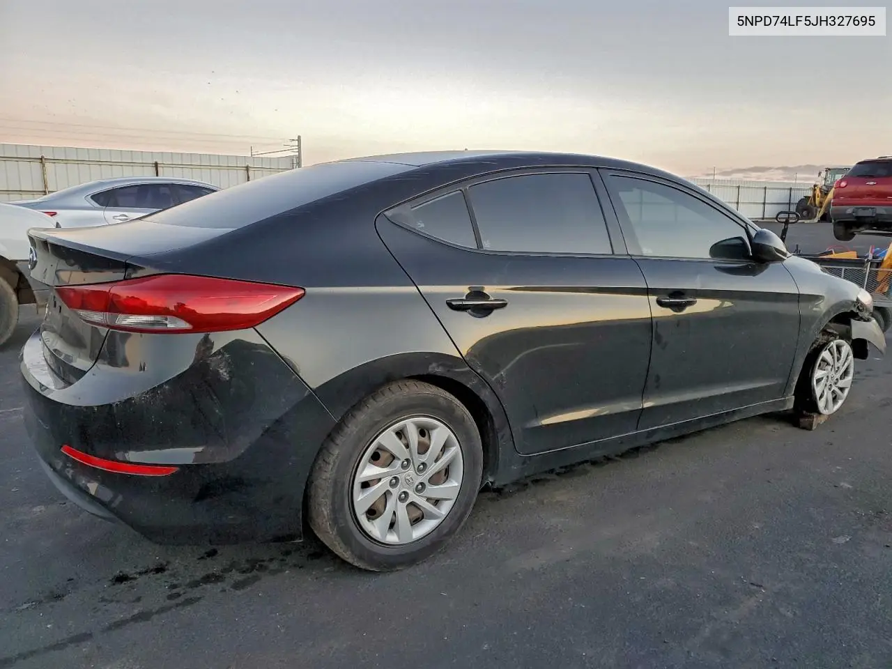 5NPD74LF5JH327695 2018 Hyundai Elantra Se
