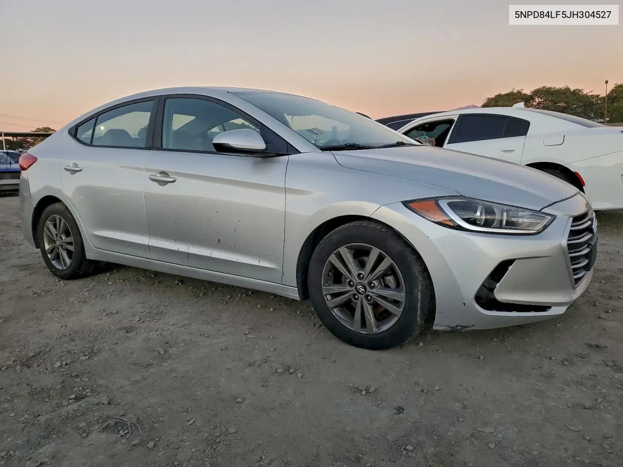 5NPD84LF5JH304527 2018 Hyundai Elantra Sel