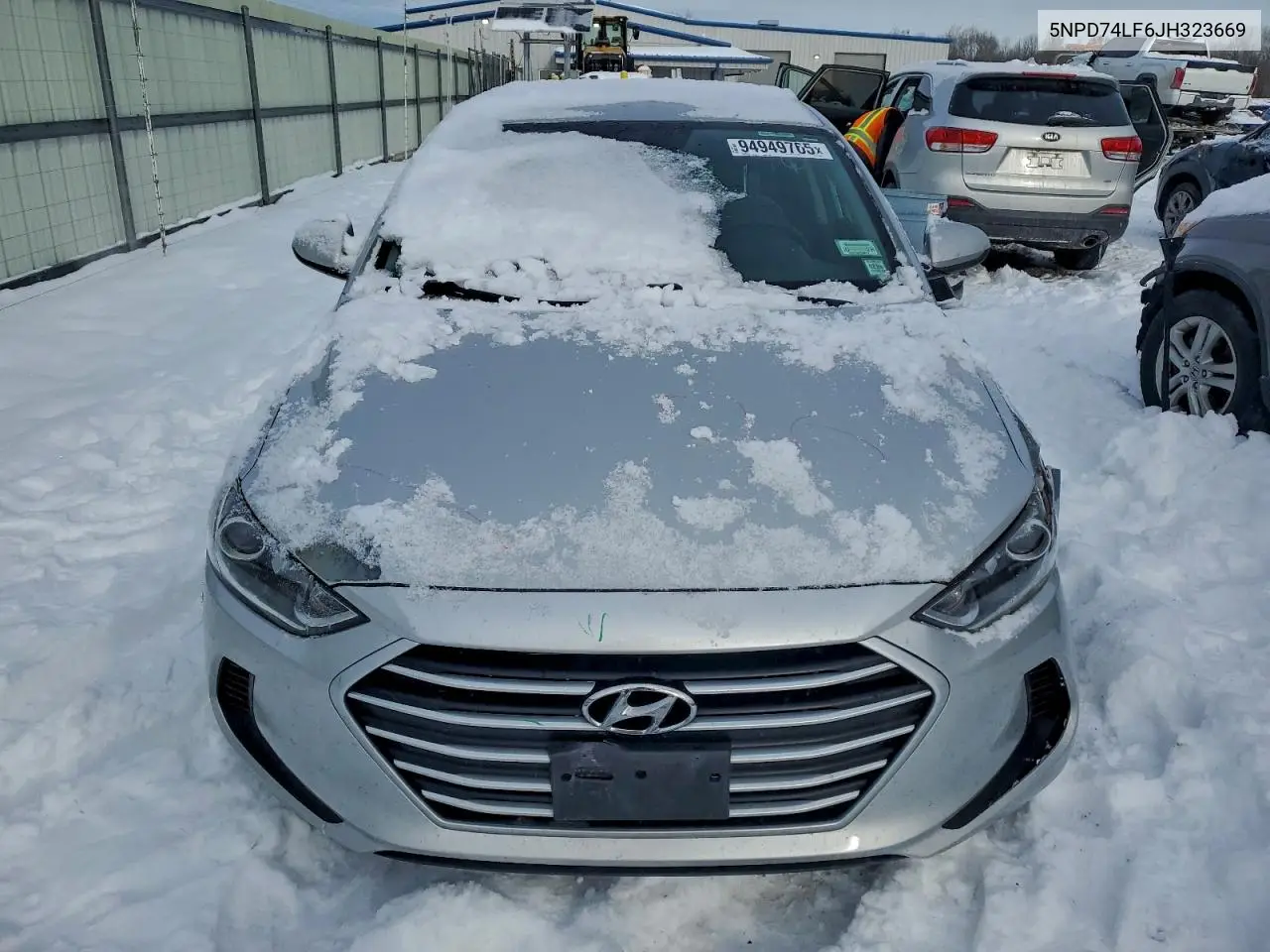 5NPD74LF6JH323669 2018 Hyundai Elantra Se