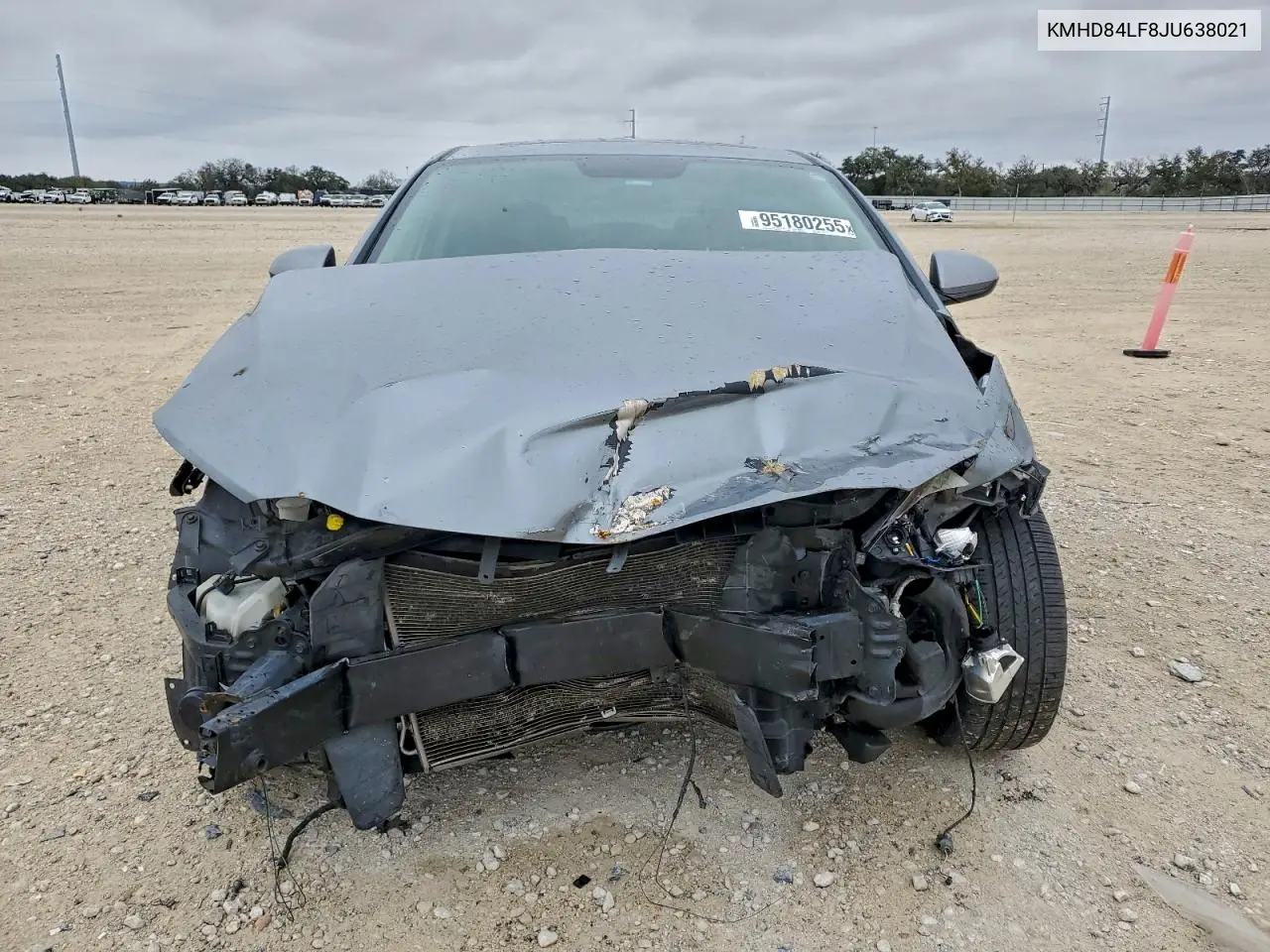 KMHD84LF8JU638021 2018 Hyundai Elantra Sel