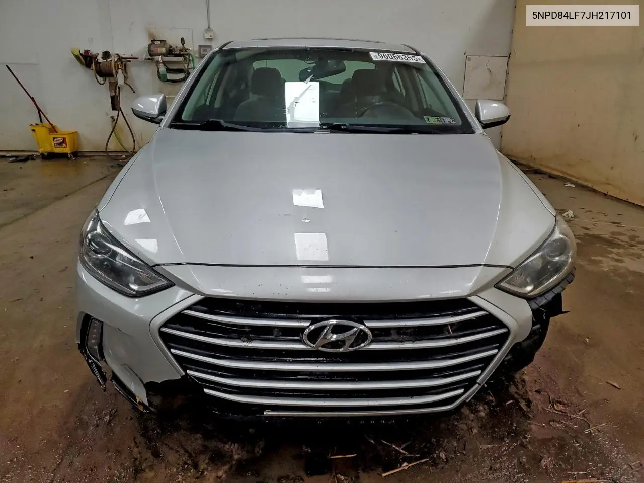 5NPD84LF7JH217101 2018 Hyundai Elantra Sel