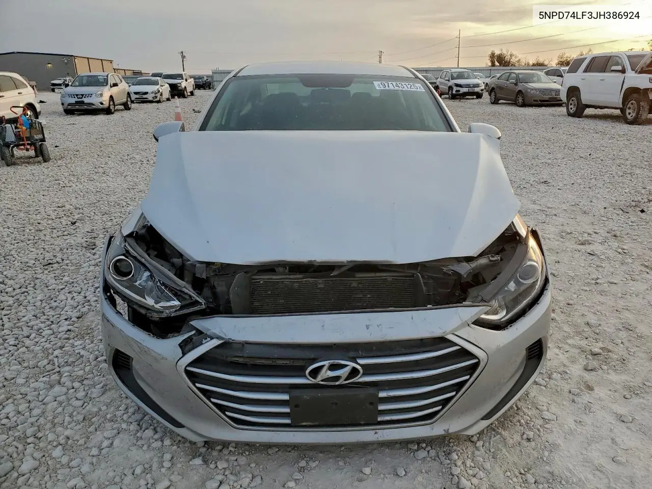 5NPD74LF3JH386924 2018 Hyundai Elantra Se
