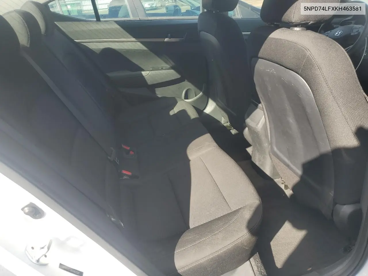 5NPD74LFXKH463581 2019 Hyundai Elantra Se