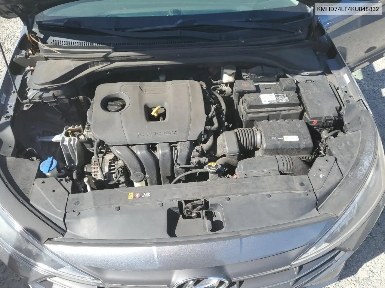 KMHD74LF4KU848832 2019 Hyundai Elantra Se