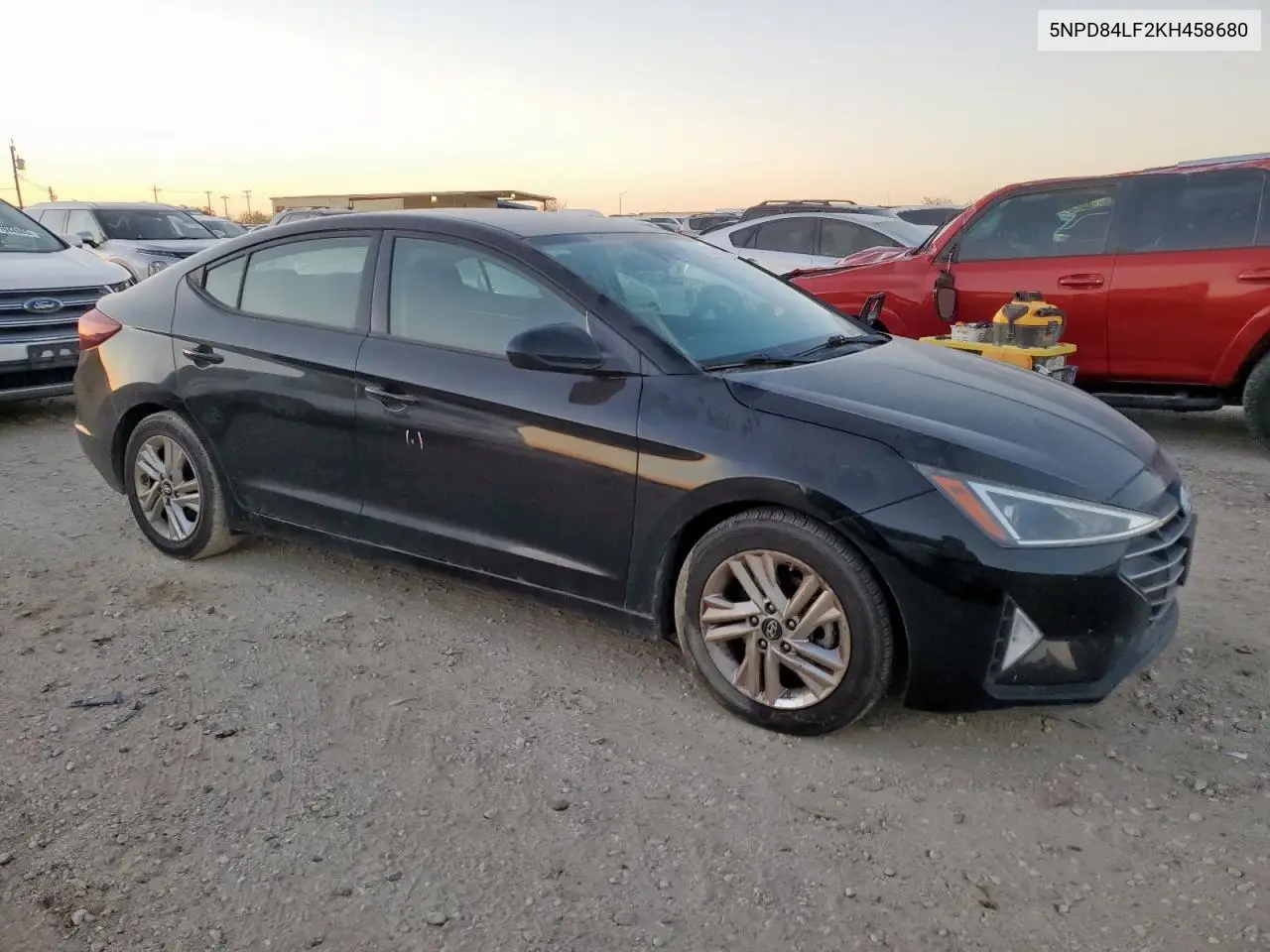 5NPD84LF2KH458680 2019 Hyundai Elantra Sel