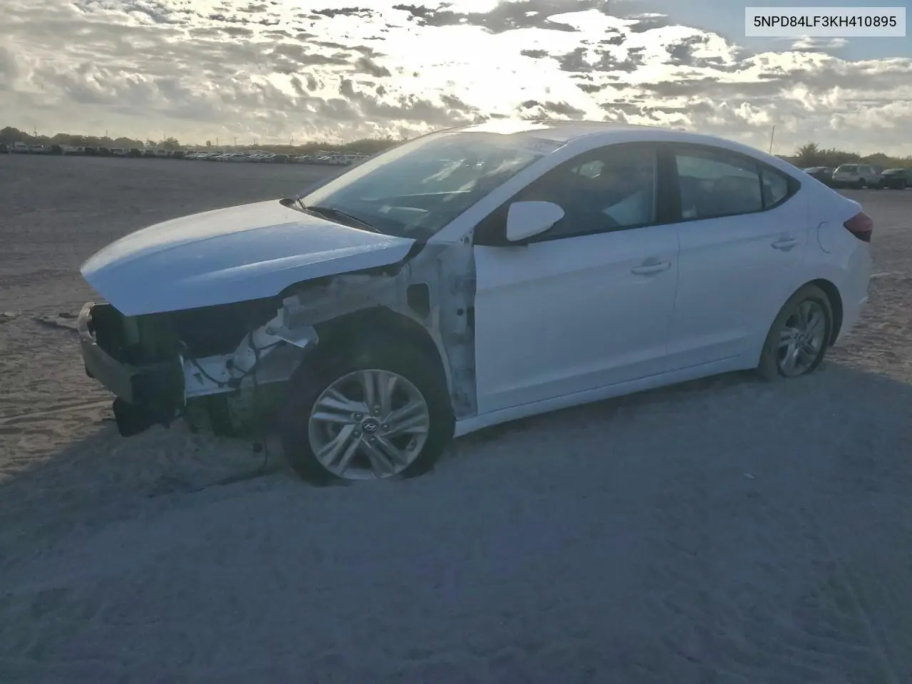 5NPD84LF3KH410895 2019 Hyundai Elantra Sel
