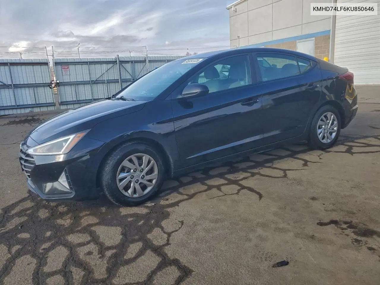 KMHD74LF6KU850646 2019 Hyundai Elantra Se