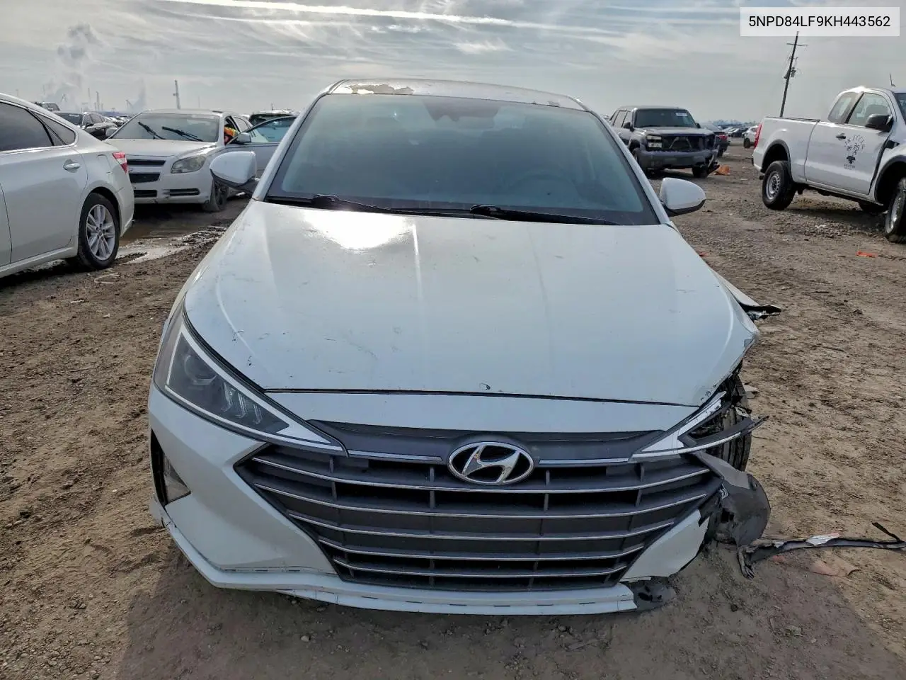 5NPD84LF9KH443562 2019 Hyundai Elantra Sel