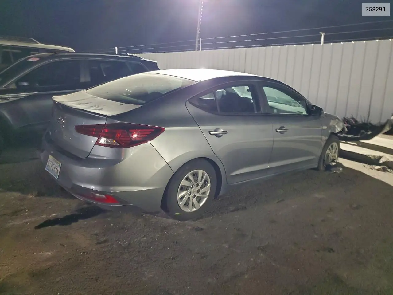 758291 2019 Hyundai Elantra Se