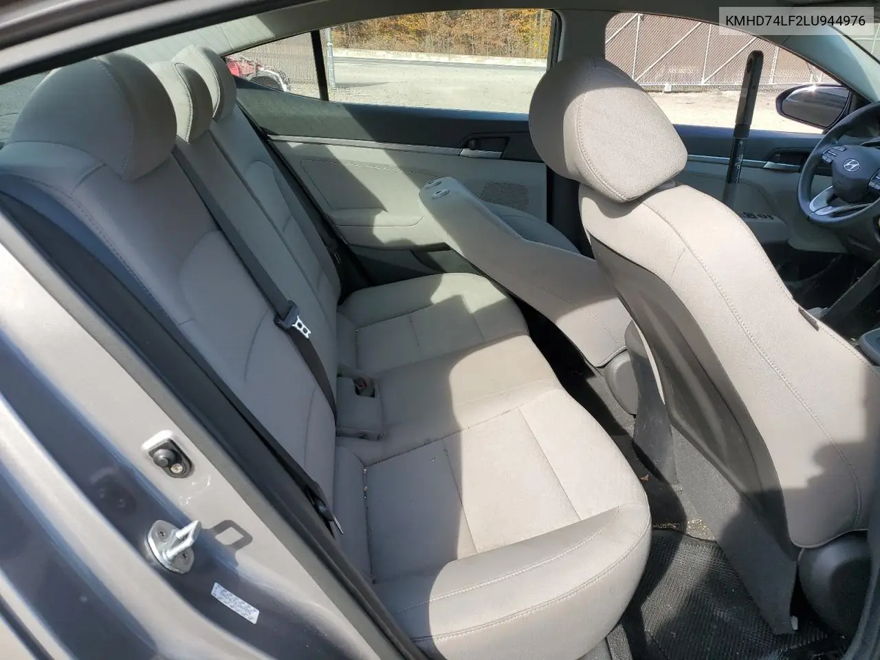 KMHD74LF2LU944976 2020 Hyundai Elantra Se