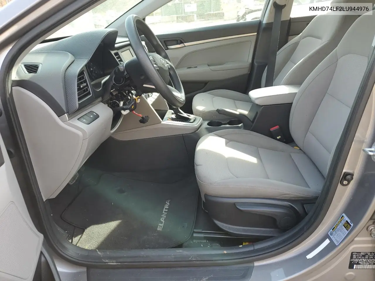 KMHD74LF2LU944976 2020 Hyundai Elantra Se