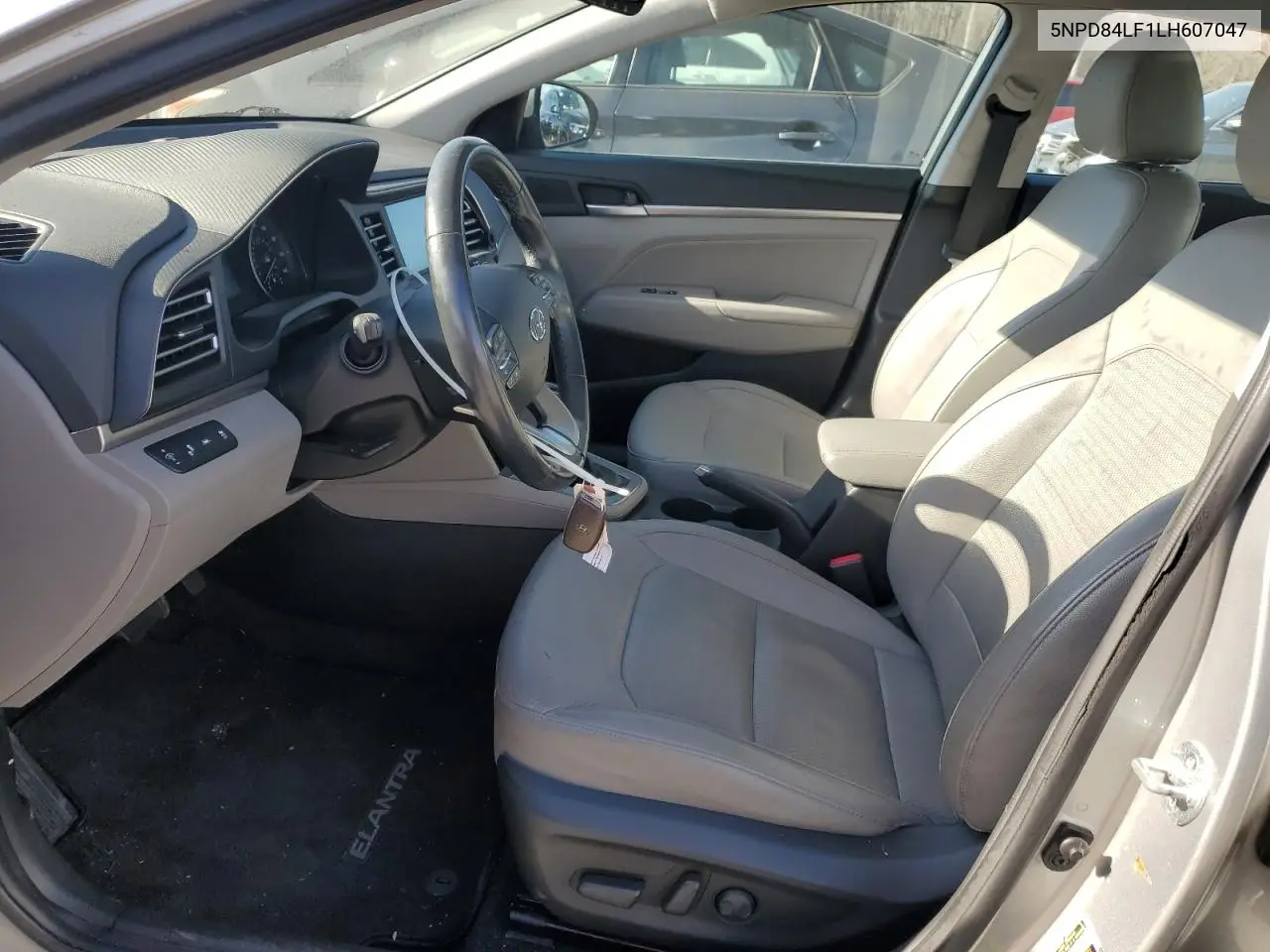 5NPD84LF1LH607047 2020 Hyundai Elantra Sel