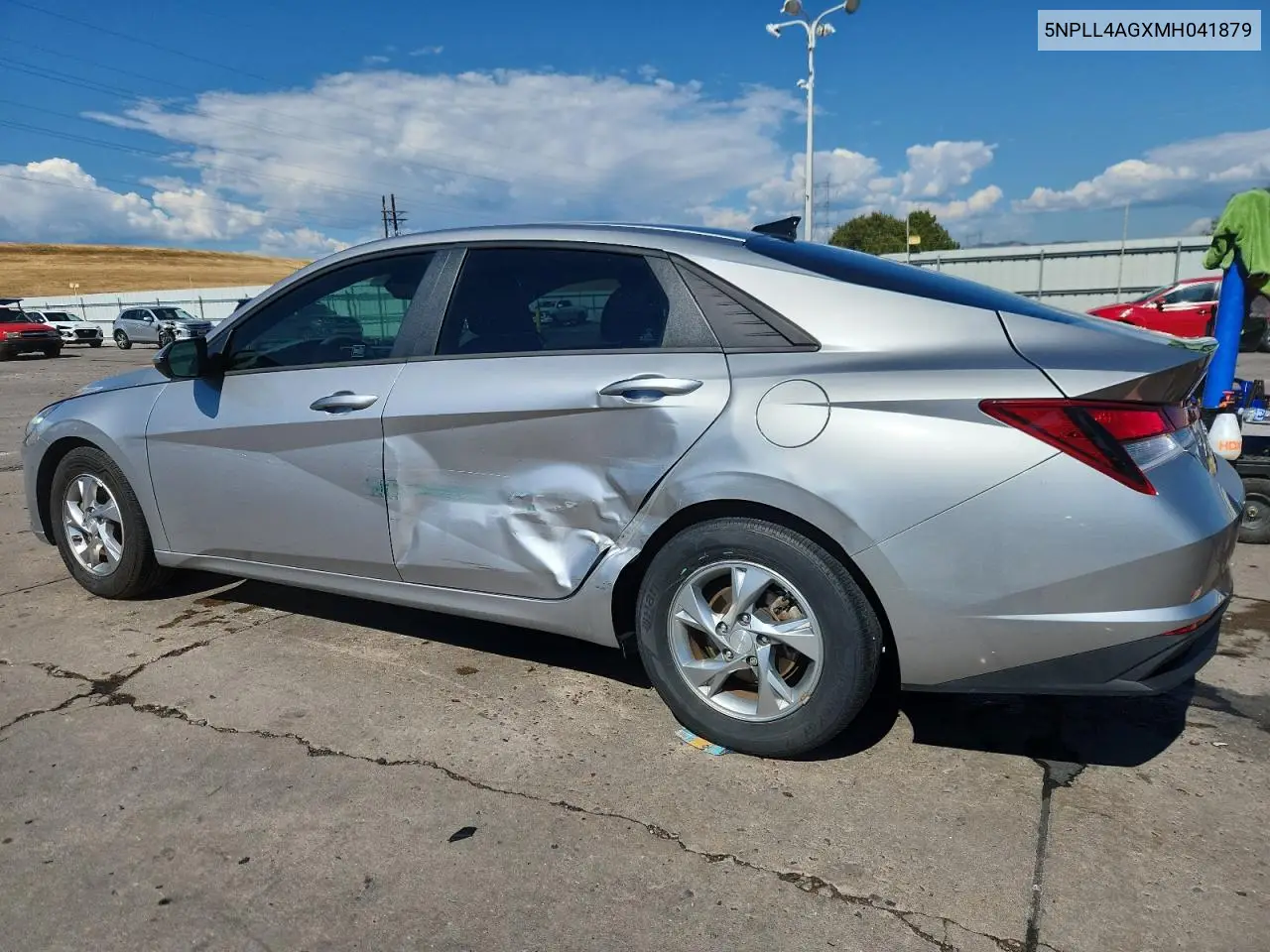 5NPLL4AGXMH041879 2021 Hyundai Elantra Se