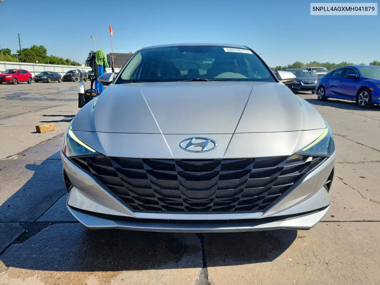5NPLL4AGXMH041879 2021 Hyundai Elantra Se