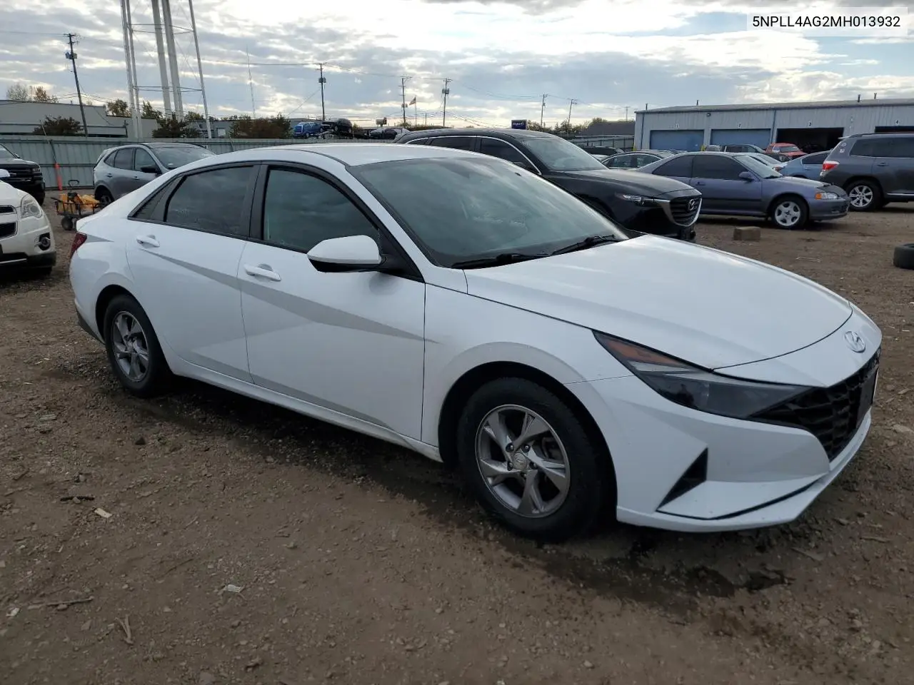 5NPLL4AG2MH013932 2021 Hyundai Elantra Se