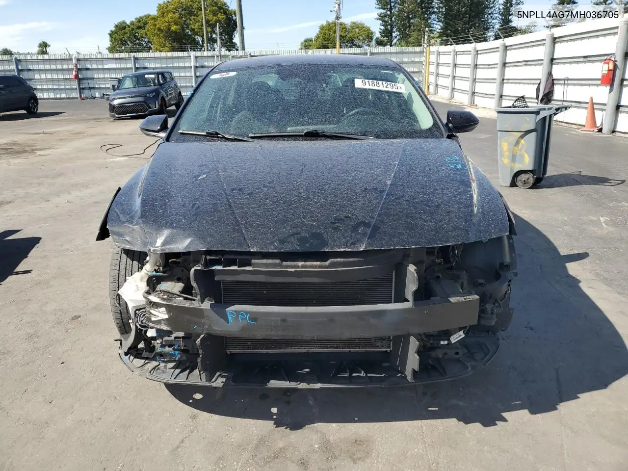 5NPLL4AG7MH036705 2021 Hyundai Elantra Se
