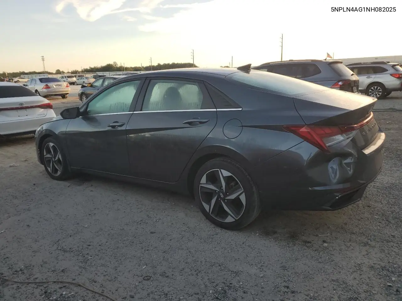 5NPLN4AG1NH082025 2022 Hyundai Elantra Sel