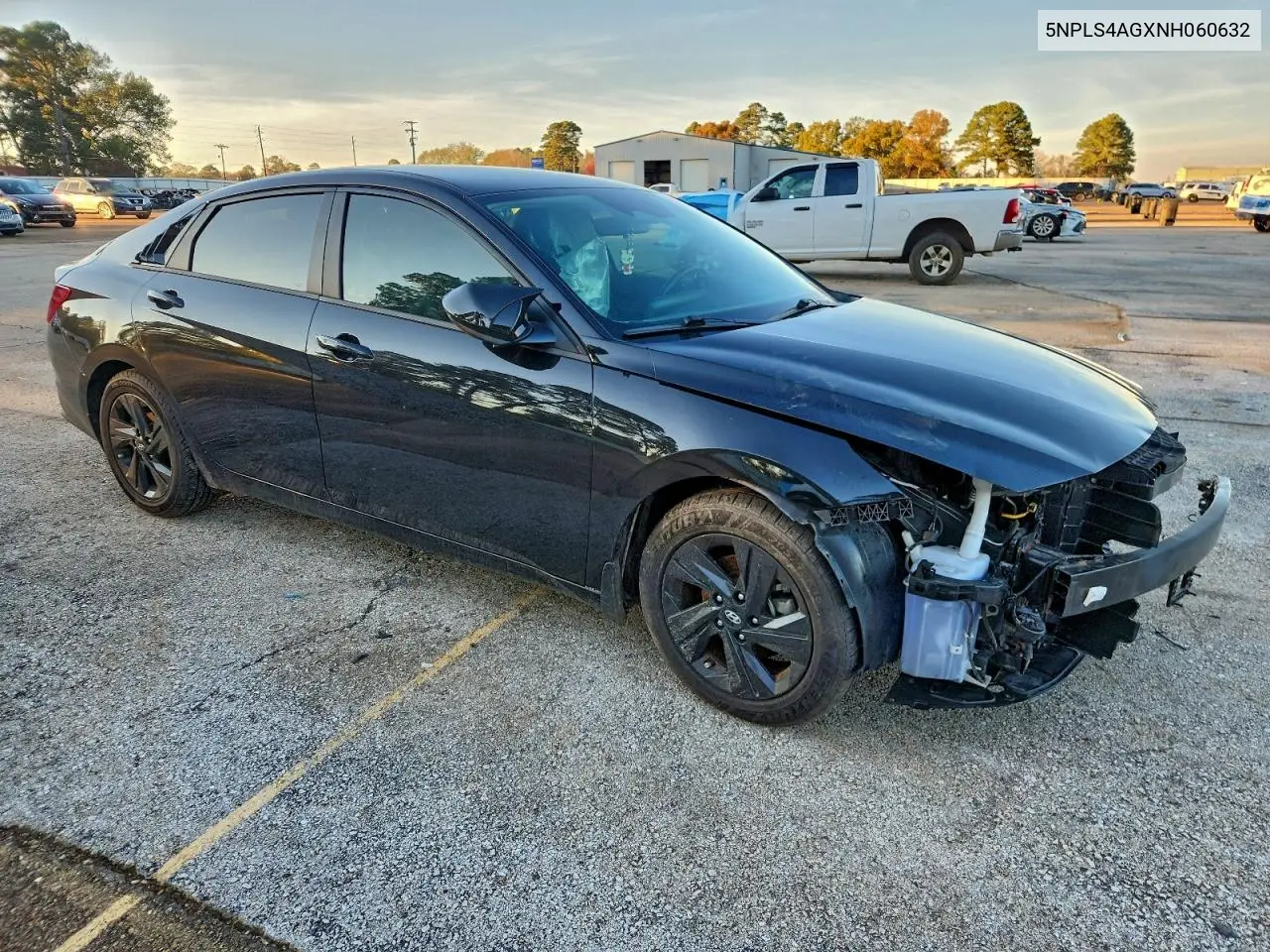 5NPLS4AGXNH060632 2022 Hyundai Elantra Sel