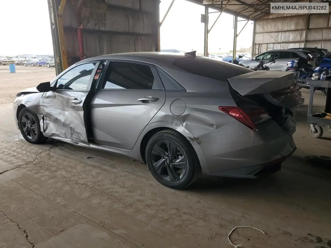 KMHLM4AJ9PU043282 2023 Hyundai Elantra Blue