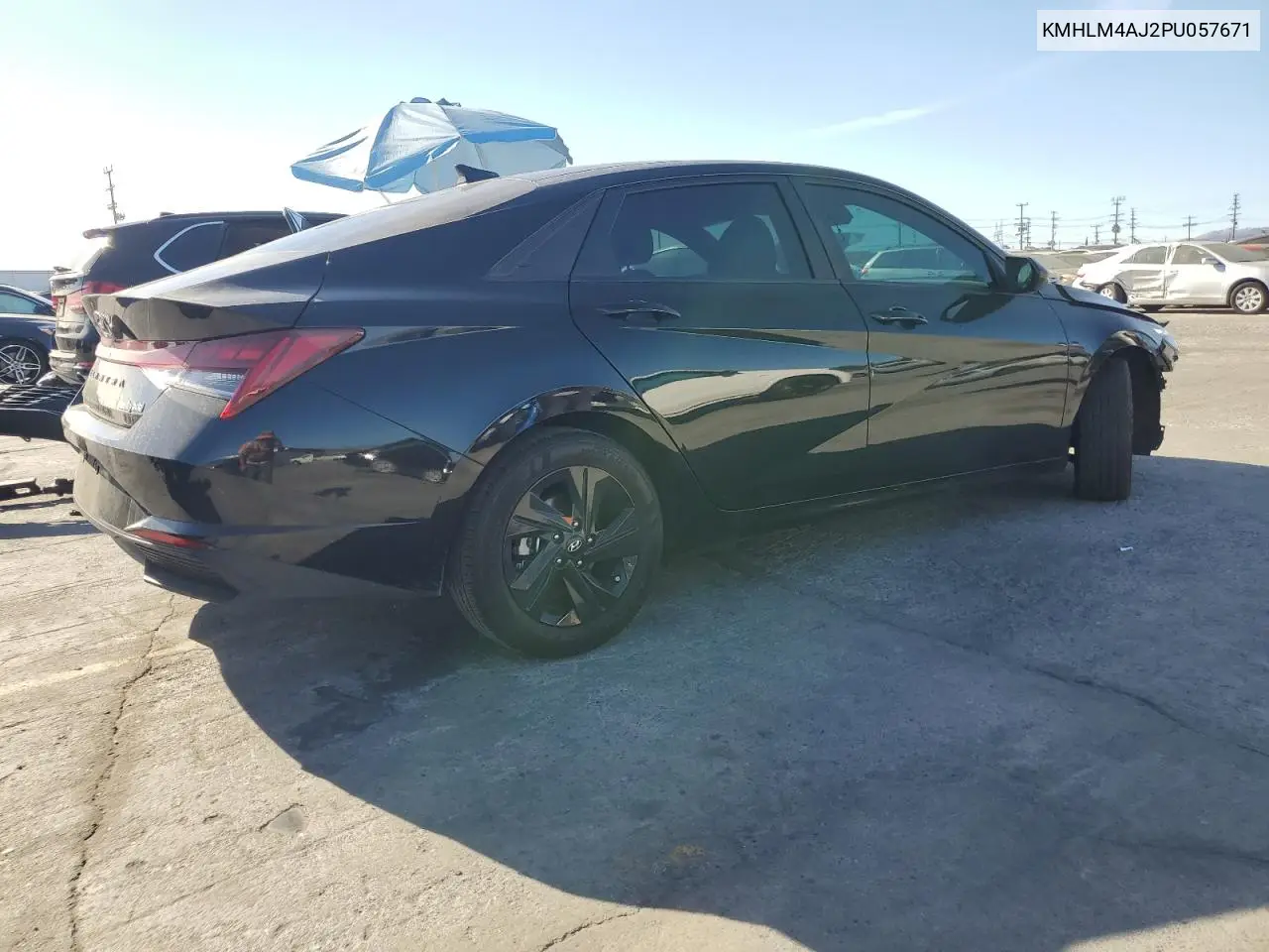 KMHLM4AJ2PU057671 2023 Hyundai Elantra Blue